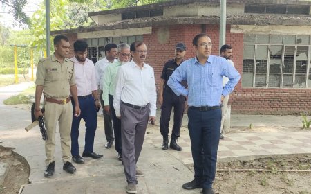 स्कूल परिसर में लगा सोलर बैटरी चोरी,थानेदार से शिकायत--