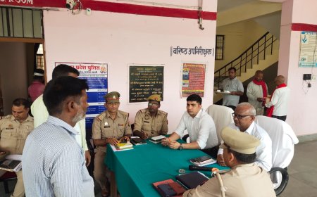 थाना समाधान दिवस पर सुनी फरियादियों की फरियाद--