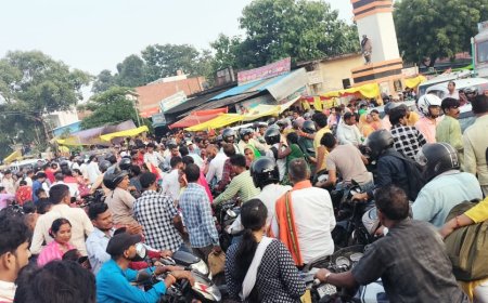 महादेवा चौराहे पर लगा भीषण जाम, घण्टों फसे राहगीर