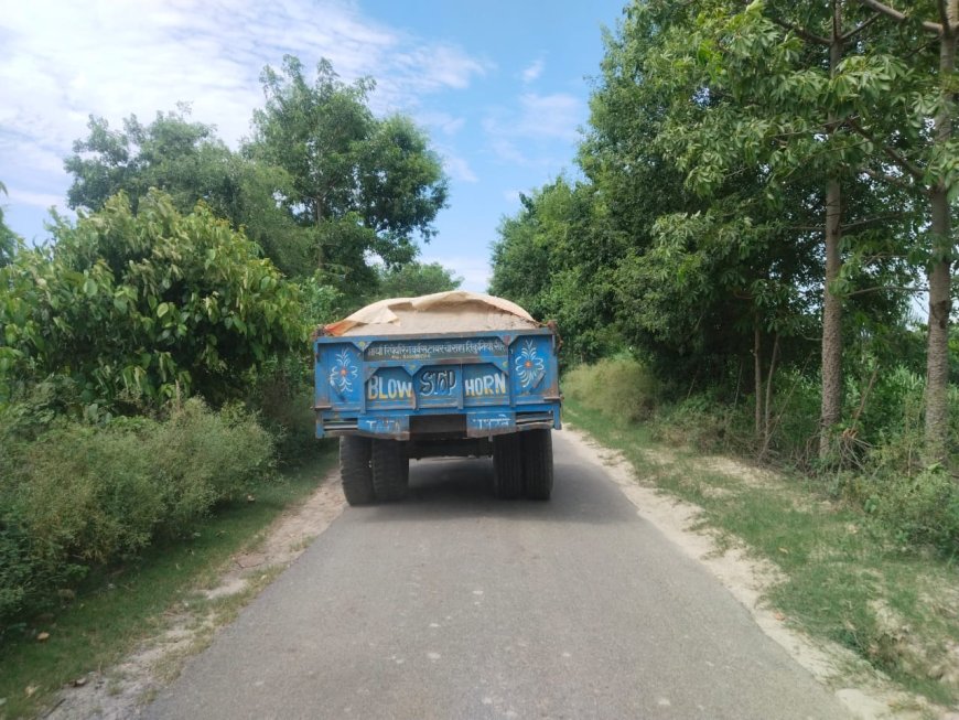 प्रशासन की नाक के नीचे फल फूल रहा खनन का कारोबार----