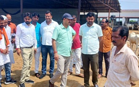 एडीएम ने संभाला नगर पंचायत रूधौली का कार्यभार, सभासदों से मांगी जरूरी कामों की सूची