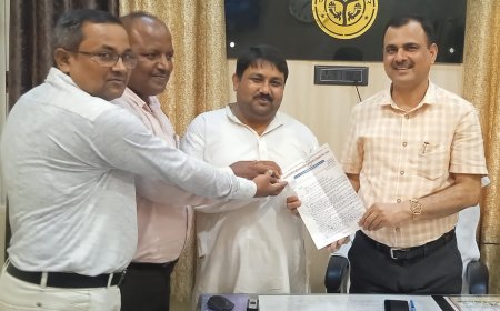 सात सूत्रीय मांगों को लेकर एडी बेसिक से मिला शिक्षकों का प्रतिनिधि मंडल--