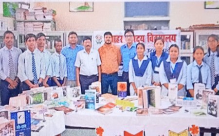 लेखकों  की पुस्तक पढ़ने  की बढ़ी जिज्ञासा---