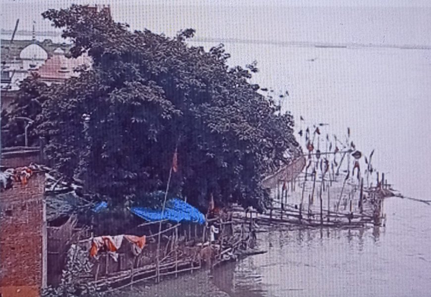 सरयू नदी का जलस्तर घटा तो दिखने लगी तबाही की तस्वीर