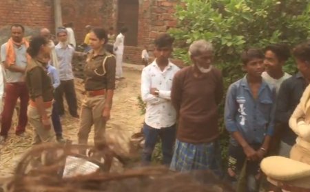 बाइक से गिरकर महिला की मौत