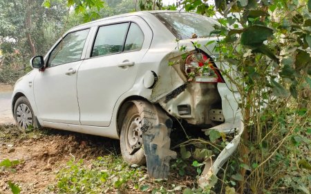ट्रक ने कार को पीछे से मारी टक्कर, कार क्षतिग्रस्त