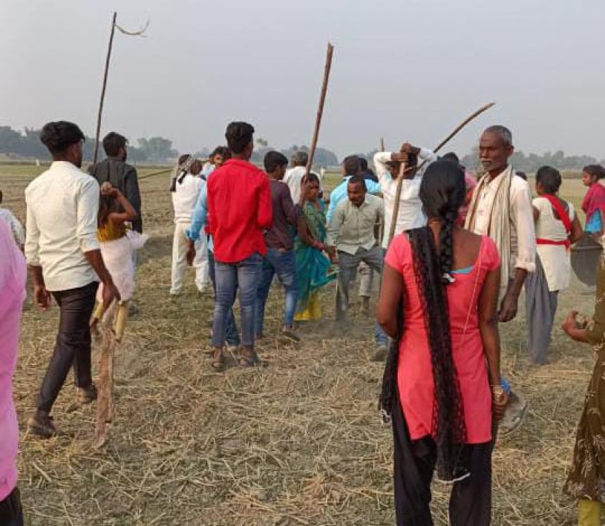 चक मार्ग पटाई को लेकर प्रधान व ग्रामीणों के बीच विवाद,पुलिस से शिकायत