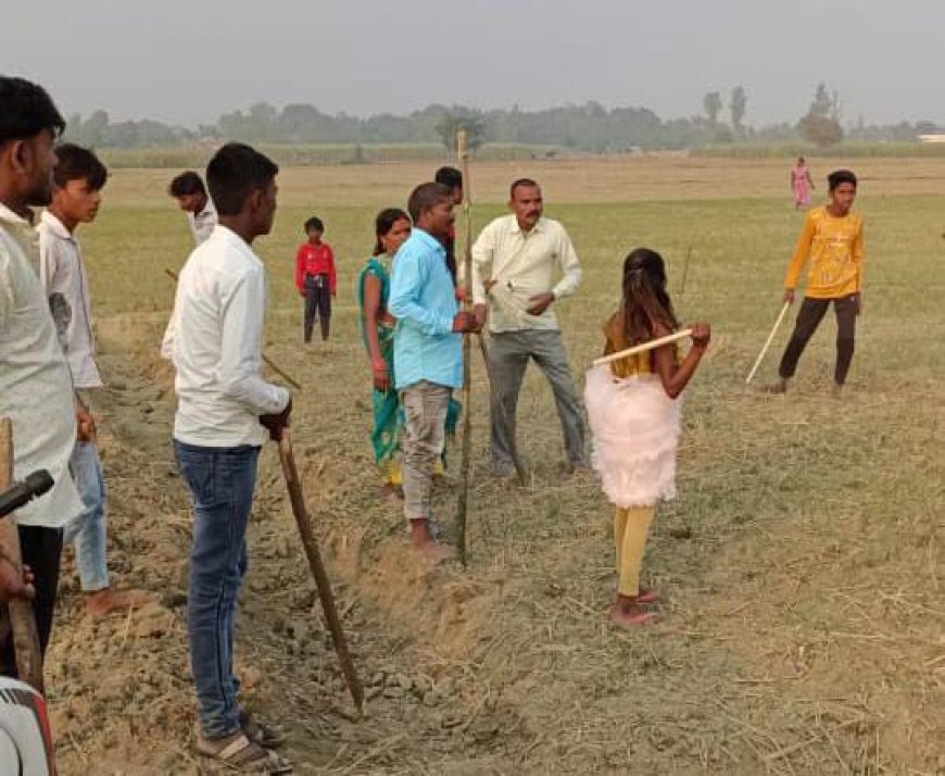 चक मार्ग पटाई को लेकर प्रधान व ग्रामीणों के बीच विवाद,पुलिस से शिकायत