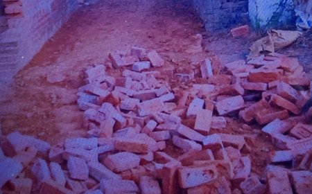 खड़ंजा उखाड़ने को लेकर गांव में तनाव