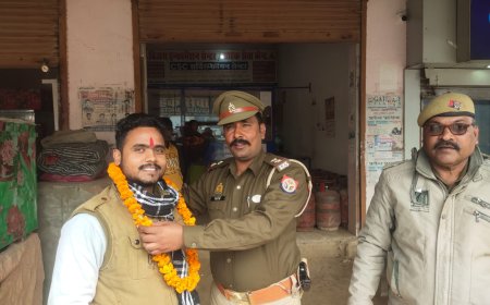 सीसीटीवी कैमरा लगवाने पर ग्राम प्रधान व दुकानदार सम्मानित