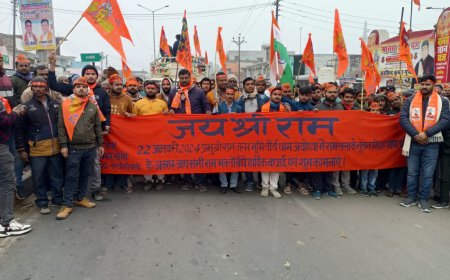 जय श्रीराम के जयकारों से गूंजा गगन, निकली झांकी