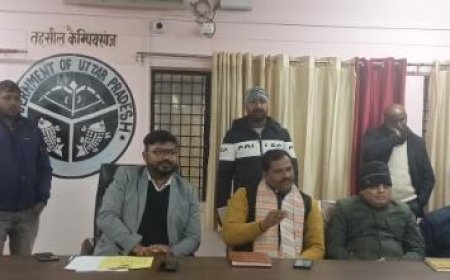 मतदाता जागरूकता अभियान को लेकर एसडीएम ने दिलाई शपथ