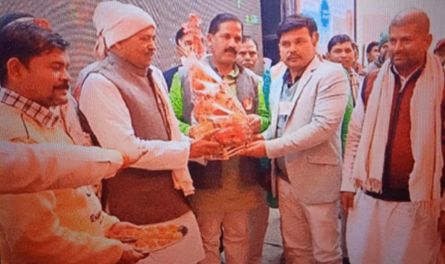 संकल्प यात्रा में गिनाई सरकार की उपलब्धियां