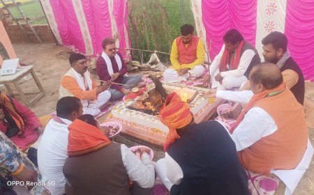 शिव मंदिर की स्थापना पर प्रसाद वितरण व भक्ति जागरण का आयोजन