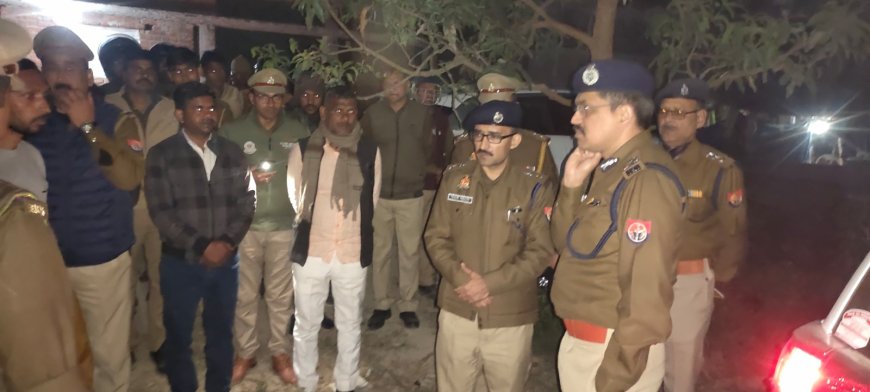 भूमि विवाद में बुजुर्ग की हत्या, बेटे का पैर काटा व महिला घायल