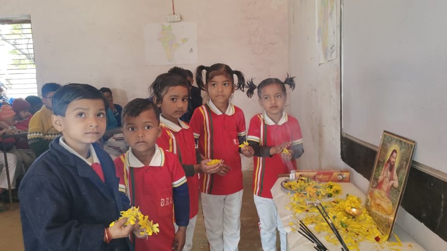 विद्यालय में मनाई गई संत रविदास की जयंती