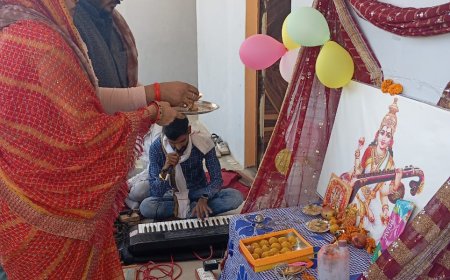 वीणापाणि की पूजा कर मनाया गया बीआरसी का स्थापना दिवस