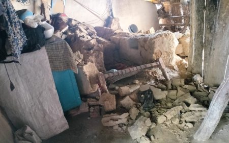 रिहायशी मकान की दीवाल गिरी, दो बच्चियां घायल