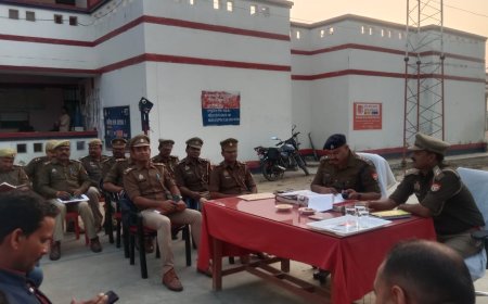 होली व ईद के दृष्टिगत हुई पीस कमेटी की बैठक