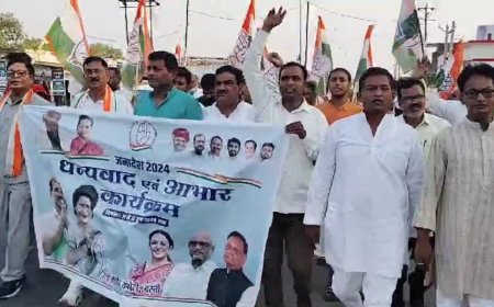 चुनाव में बेहतर प्रदर्शन पर कांग्रेसियों ने निकाली धन्यवाद यात्रा