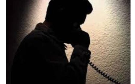 दुकानदार से रंगदारी मांगने का आरोप