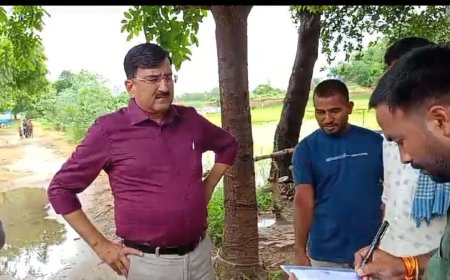 ग्रामीणों का आरोप,जाँच में खुलने लगी कोटेदार की पोल तो रफूचक्कर हुई जाँच टीम