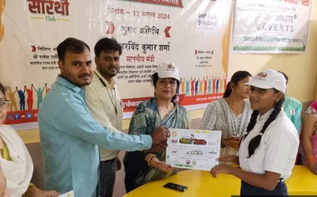 सम्मानित हुए स्वच्छ सारथी क्लब के योद्धा