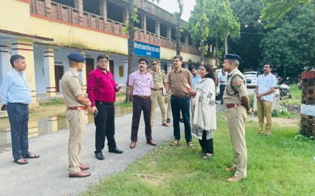 मण्डलायुक्त,आईजी व डीएम, एसपी ने पुलिस भर्ती परीक्षा केन्द्र का किया निरीक्षण