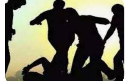 बिस्किट खाई,पानी पीया और फिर दुकानदार को पीटा