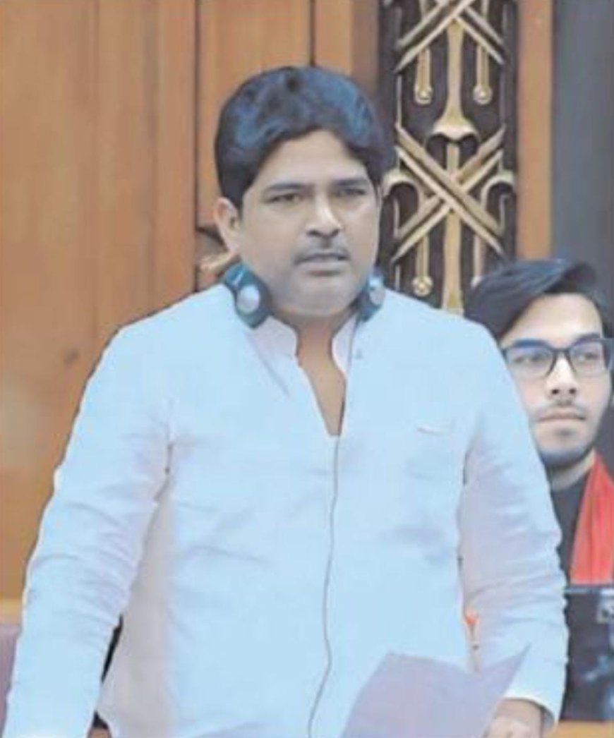 सपा विधायक ने मानसून सत्र में उठाया वाल्टरगंज चीनी मिल का मुद्दा