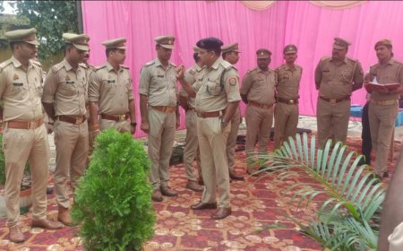 एसपी ने किया हरपुर बुदहट थाने का निरीक्षण,त्यौहारों पर एलर्ट रहने के निर्देश