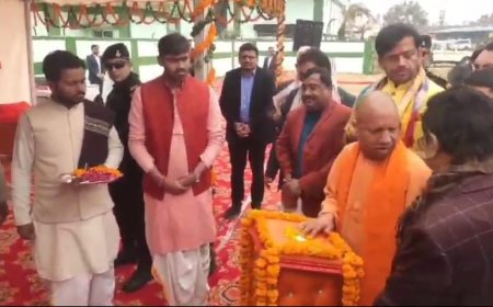 मुख्यमंत्री ने किया स्वामी विवेकानंद की प्रतिमा का अनावरण