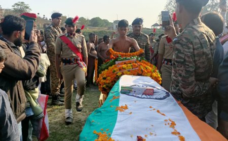 सैनिक के पार्थिव शरीर को बेटे ने दी मुखाग्नि, राजकीय सम्मान से हुआ अंतिम संस्कार