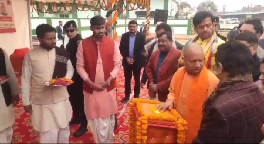 मुख्यमंत्री ने किया स्वामी विवेकानंद की प्रतिमा का अनावरण