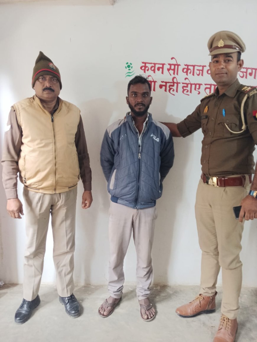 चौकी इंचार्ज की तत्परता से बची युवक की जान,दरोगा के हाथ जले