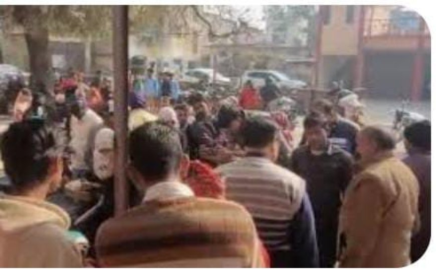 अधेड़ ने प्राइवेट पार्ट काटकर शिवलिंग पर चढ़ाया, लगे हर हर शंभू के नारे