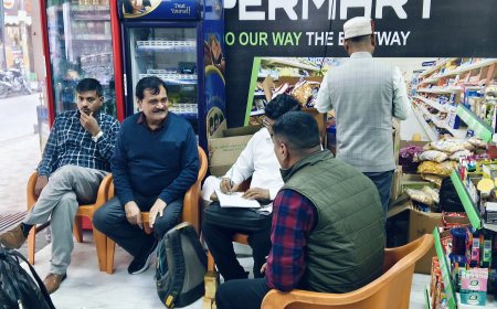 फूड विभाग की छापेमारी में मिला वेस्ट व एक्सपायरी सामान, खुलासा