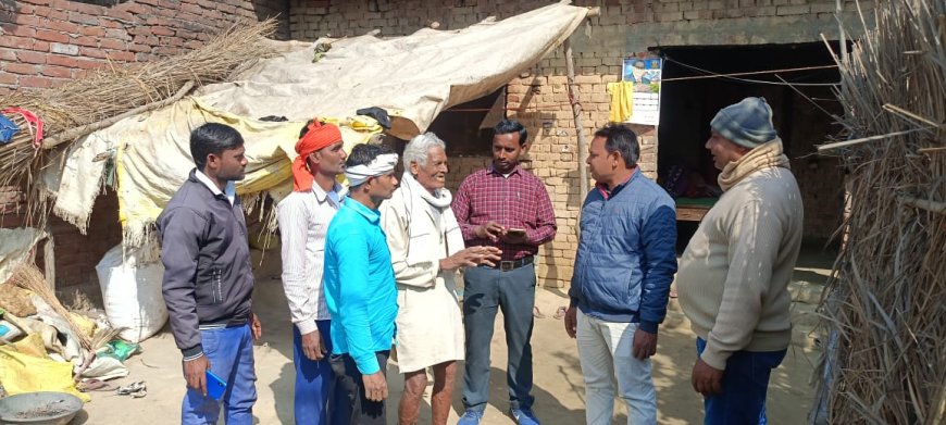 फार्मर रजिस्ट्रेशन को लेकर जागरूकता अभियान,सरकारी मुलाजिम किसानों के द्वार