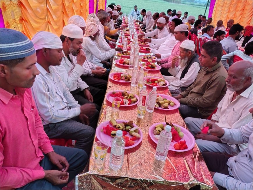 युवा कमेटी ने मदीना मस्ज़िद में किया इफ्तार पार्टी का आयोजन