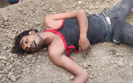 खेत में मिला अज्ञात युवक का शव
