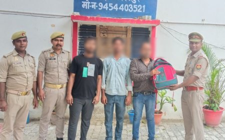 ऑटो में छूटा व्यापारी का रुपये से भरा बैग, पुलिस ने लौटाया