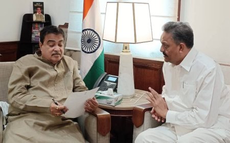 सांसद ने उठाई NH-31 को फोरलेन बनाने की मांग, परिवहन मंत्री से मिले