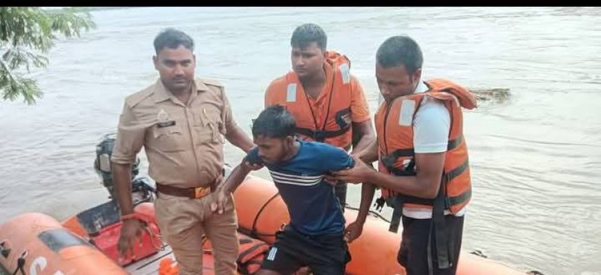 कलवारी-टांडा पुल से सरयू नदी में कूदा युवक