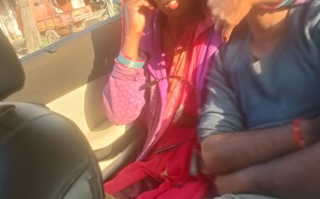 कार व बाइक की टक्कर में दो लोग घायल