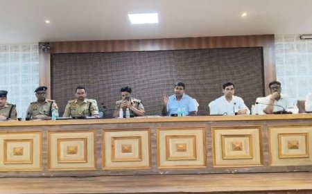 बकरीद को लेकर प्रशासन सतर्क, डीएम-एसएसपी ने की उच्च स्तरीय बैठक