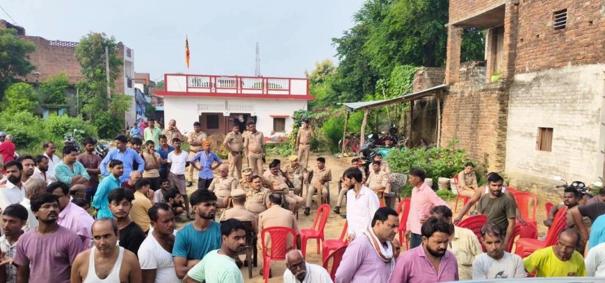 चारपाई की पटिया से हमले में हुई युवक की मौत, तीन  पर आरोप