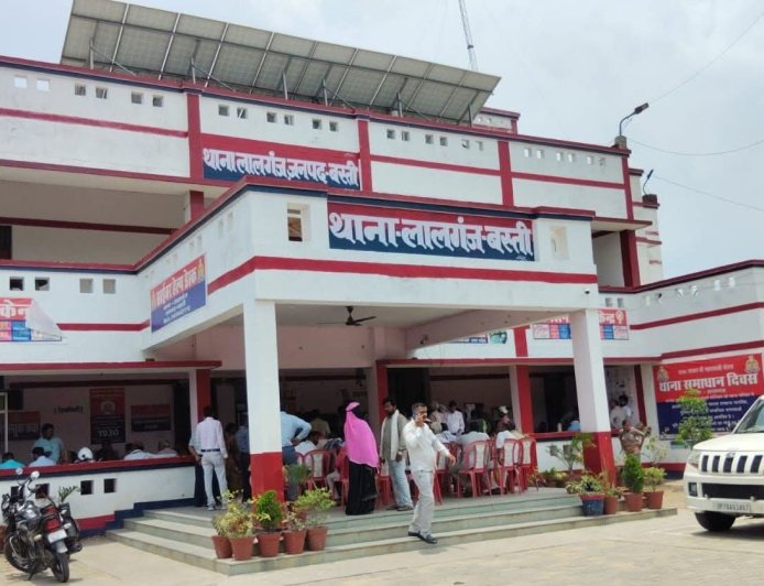 तेज रफ्तार ट्रैक्टर की टक्कर से बाइक सवार की मौत, चालक वाहन समेत फरार